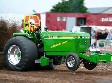 Power tractor John Deere Steve Sewell Flickr